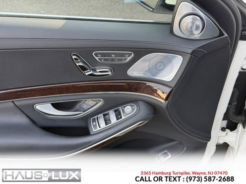Used 2019 Mercedes-Benz S 560 4MATIC Sedan w/ AMG Line Exterior image 20