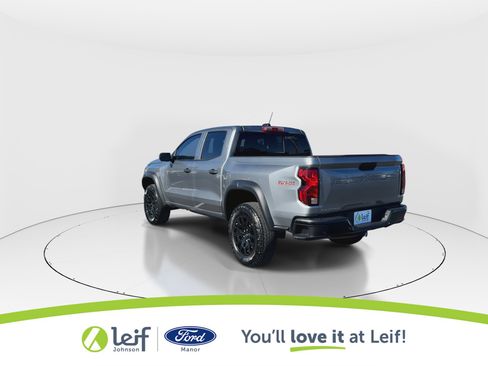 Used 2024 Chevrolet Colorado Trail Boss w/ Technology Package image 6