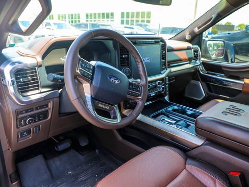 Used 2024 Ford F150 King Ranch w/ FX4 Off-Road Package AWD/4WD image 3