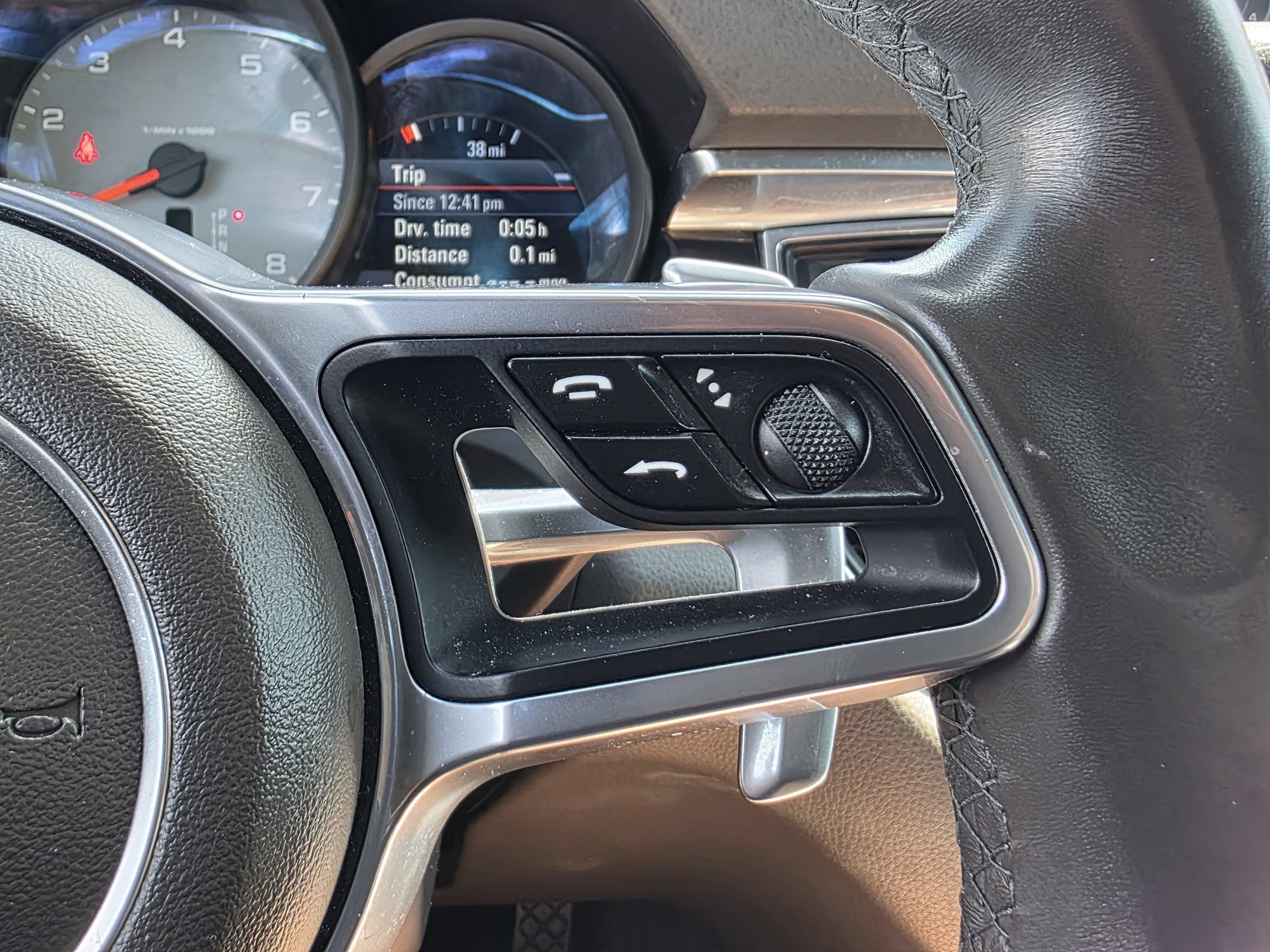 Used 2017 Porsche Macan S AWD/4WD image 31