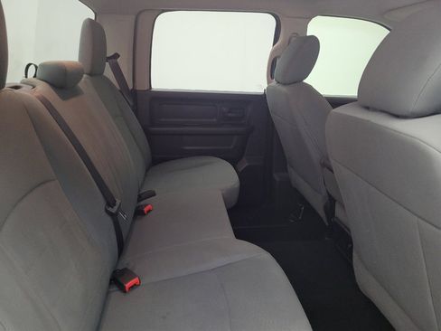 Used 2017 RAM 1500 Express w/ Express Value Package AWD/4WD image 19
