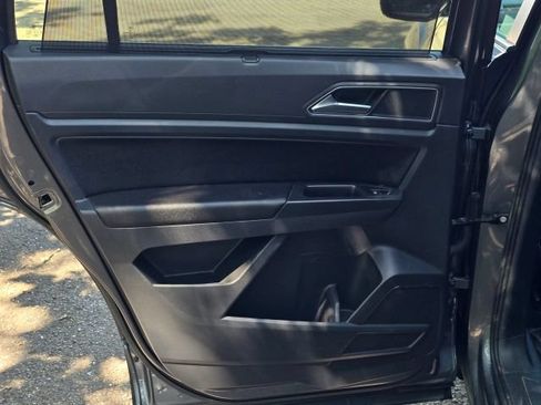 Used 2018 Volkswagen Atlas SEL AWD/4WD image 13