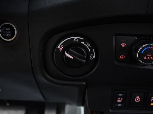 Used 2023 Nissan Frontier PRO-4X w/ Pro-4X Premium Package AWD/4WD image 32