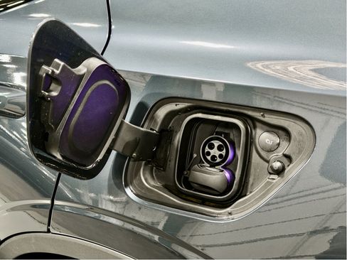 Used 2022 Polestar Polestar 2 Long Range Dual Motor w/ Pilot Package image 5