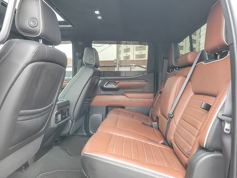 Used 2024 GMC Sierra 1500 Denali Ultimate image 10