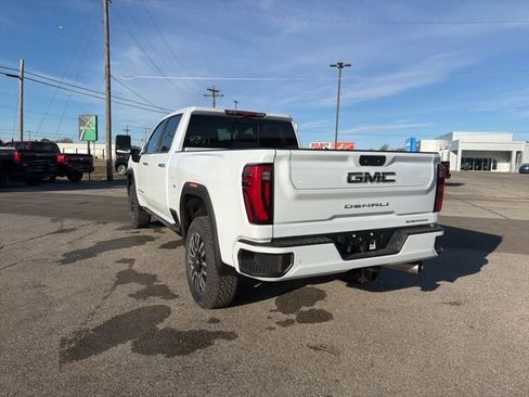 New 2026 GMC Sierra 2500 Denali Ultimate image 8