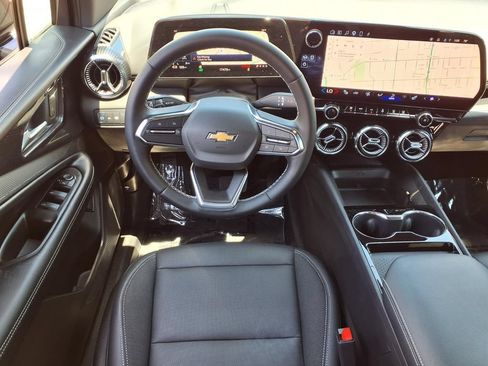 Certified 2024 Chevrolet Blazer EV LT AWD/4WD image 17