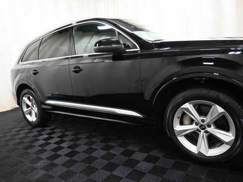 Used 2021 Audi Q7 3.0T Premium image 16