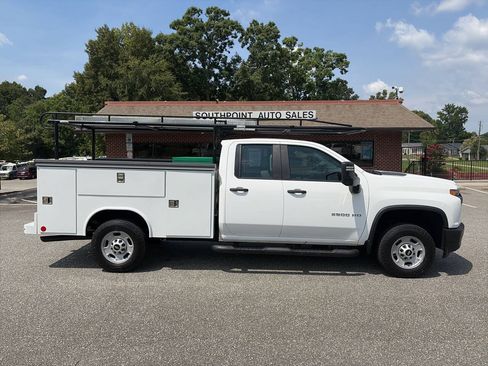 Used 2021 Chevrolet Silverado 2500 W/T w/ WT Fleet Convenience Package RWD image 2