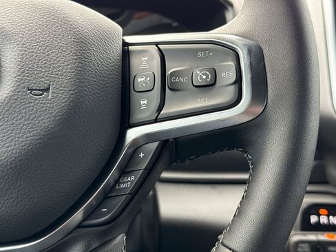 New 2026 RAM 1500 4x4 Crew Cab image 28