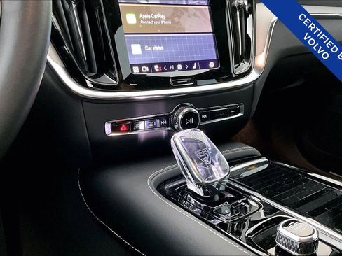 Used 2024 Volvo V60 T8 Polestar image 8