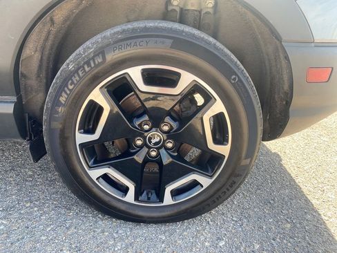 Used 2022 Ford Bronco Sport Outer Banks w/ Tech Package image 24