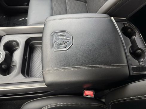 Used 2020 RAM 1500 Sport w/ Night Edition image 18