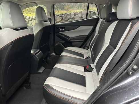 Used 2019 Subaru Crosstrek 2.0i Limited w/ Moonroof Package w/Navigation image 11