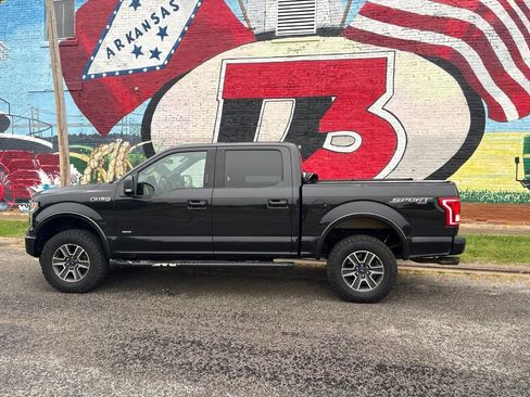 Used 2015 Ford F150 XLT w/ Equipment Group 302A Luxury AWD/4WD image 3