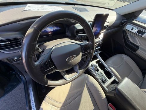 Used 2020 Ford Explorer Platinum w/ Premium Technology Package AWD/4WD image 7