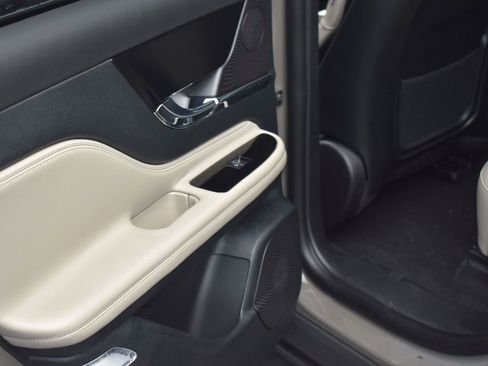 New 2026 Lincoln Corsair Grand Touring image 12