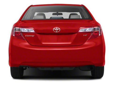 Used 2012 Toyota Camry LE image 5
