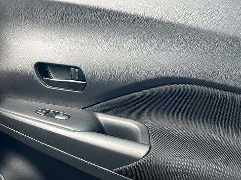 Certified 2022 Nissan Kicks S FWD image 25