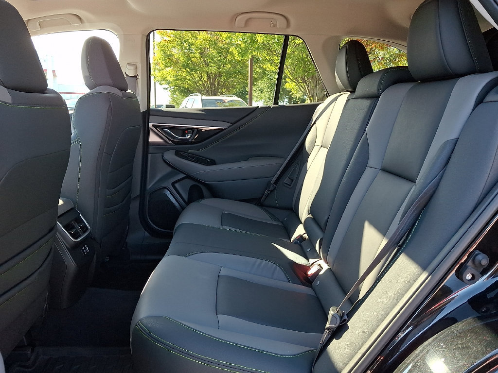 Used 2024 Subaru Outback Onyx Edition AWD/4WD image 12