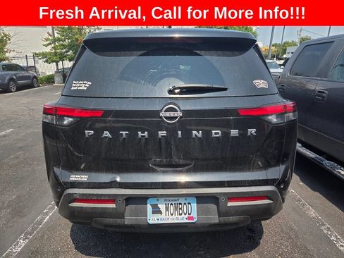 Used 2023 Nissan Pathfinder S FWD image 25