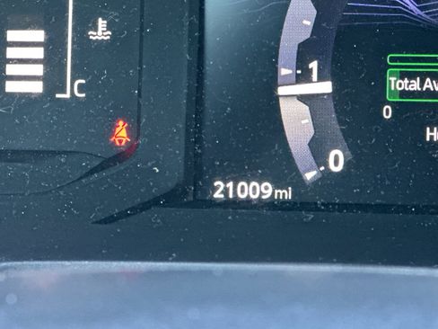 Used 2024 Toyota Tacoma SR5 image 25