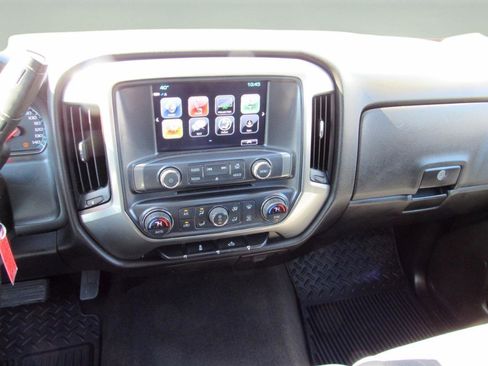 Used 2018 Chevrolet Silverado 1500 LT w/ All Star Edition image 28