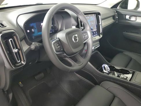 Certified 2026 Volvo XC40 B5 Plus AWD/4WD image 26