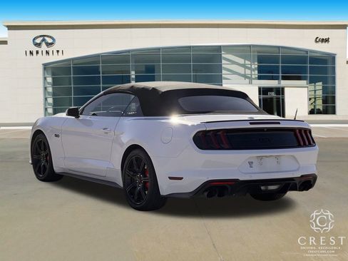 Used 2019 Ford Mustang GT Premium w/ Equipment Group 401A image 8