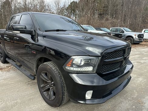 Used 2017 RAM 1500 Sport w/ Convenience Group image 7