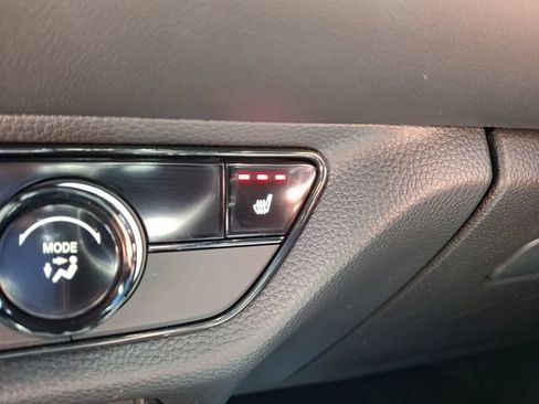 Used 2025 Honda HR-V Sport image 33