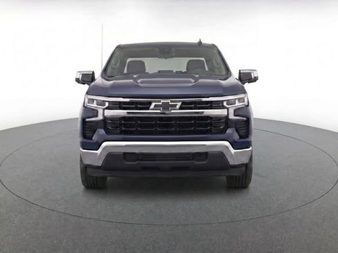 Used 2023 Chevrolet Silverado 1500 LT w/ Protection Package RWD image 2