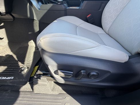 New 2026 Toyota Tacoma Limited image 21