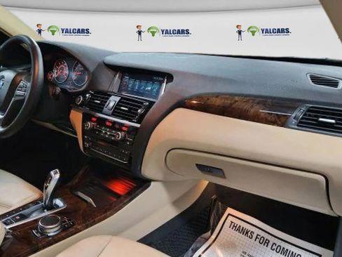 Used 2017 BMW X3 xDrive28i image 15