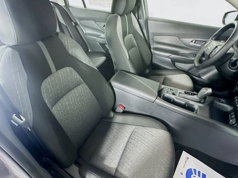 Certified 2026 Nissan Sentra SV w/ SV Convenience Package FWD image 35