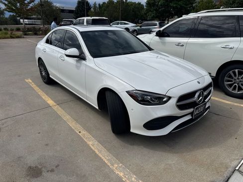 Used 2023 Mercedes-Benz C 300 Sedan image 2