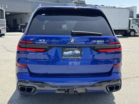Used 2024 BMW X7 M60i w/ M Sport Professional Package AWD/4WD image 5