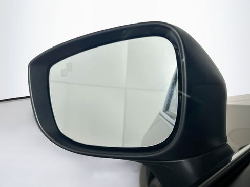 Used 2025 MAZDA CX-5 AWD 2.5 S w/ Preferred Package image 16