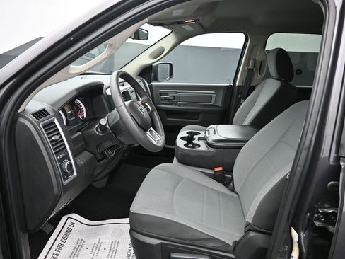 Used 2024 RAM 1500 Classic SLT image 11