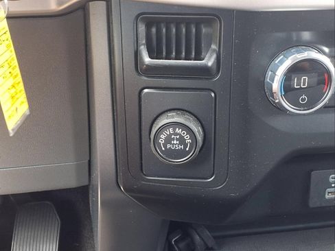 Used 2021 Ford F150 XLT w/ Equipment Group 301A Mid RWD image 21