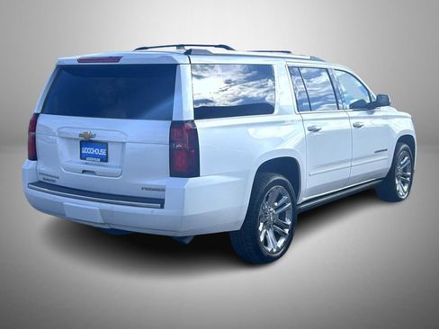 Used 2020 Chevrolet Suburban Premier w/ Premier Plus Edition image 5