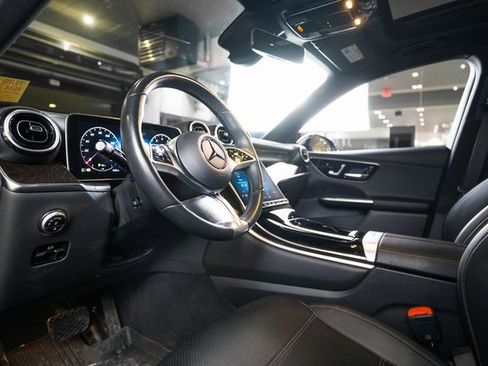 Certified 2023 Mercedes-Benz GLC 300 4MATIC image 4