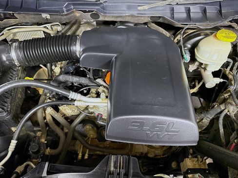 Used 2017 RAM 1500 Tradesman w/ Popular Equipment Group image 38