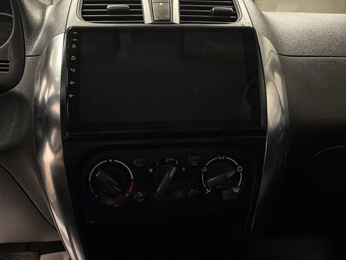 Used 2010 Suzuki SX4 Hatchback image 9