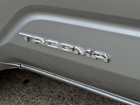 New 2026 Toyota Tacoma SR5 image 17