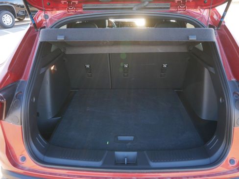 Used 2024 Chevrolet Trax RS w/ Driver Confidence Package image 18