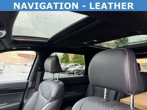 Used 2025 Hyundai Palisade Calligraphy AWD/4WD image 15