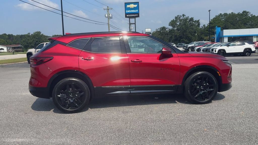 Certified 2024 Chevrolet Blazer RS w/ Enhanced Convenience Package FWD image 9