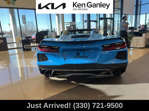 Used 2023 Chevrolet Corvette Stingray Preferred Conv w/ Stealth Interior Trim Package image 6