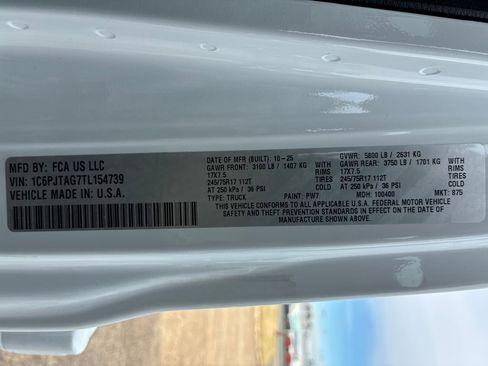 New 2026 Jeep Gladiator Sport image 28